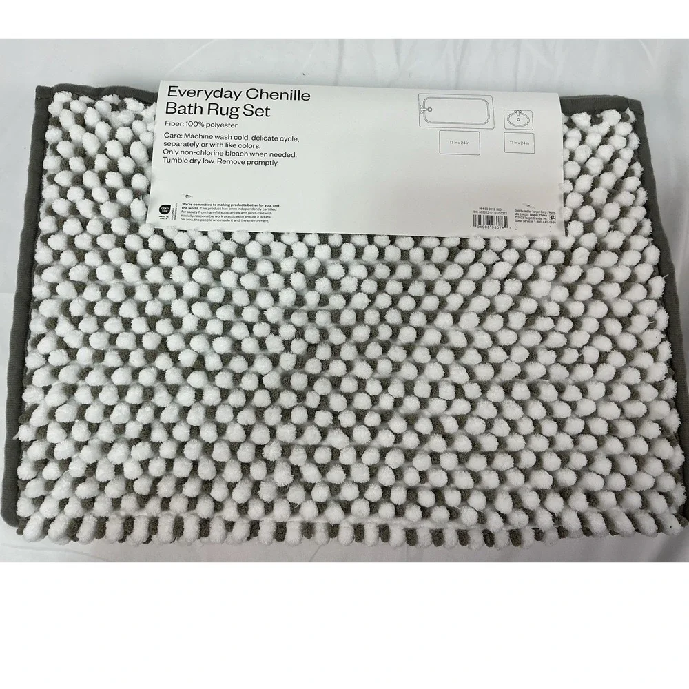Room Essentials Everyday Chenille Bath Rug Set, Gray,‎ NWT